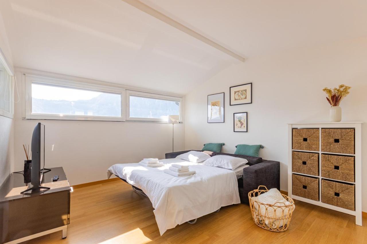 Casa Elea_ Panoramic Attic In City Center Campione dʼItalia Eksteriør bilde